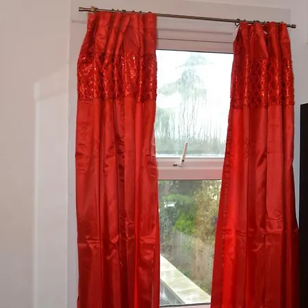 Forest In 4* London