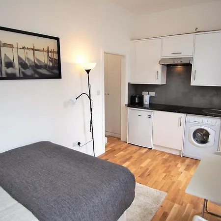 Apartment Ifield Road By Mayfair London