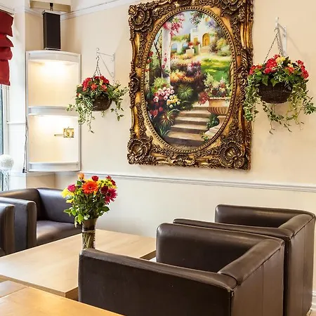 Hotel Roseview Alexandra Palace 3*
