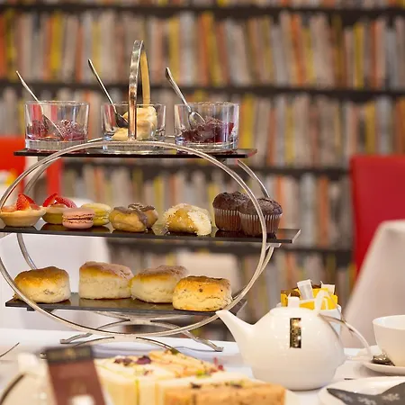 The Memoir Club Hotel 4*