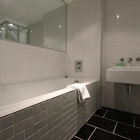 Guest house Stratford *