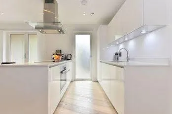 Olive Apartment London