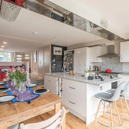 Holiday home Bright Family In Primrose Hill *