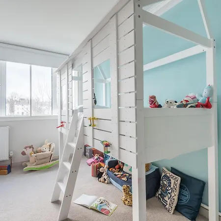 Bright Family In Primrose Hill Holiday home London