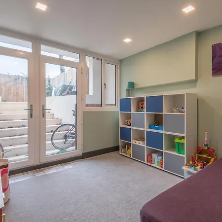 Bright Family In Primrose Hill Holiday home London