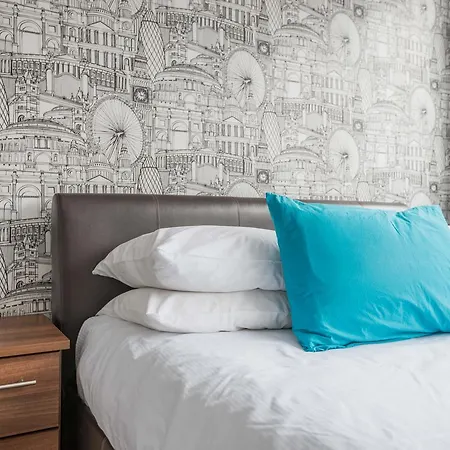 Holiday home Bright Family In Primrose Hill London