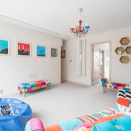 Bright Family In Primrose Hill * London
