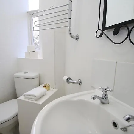 Regents Park Central Apartman London