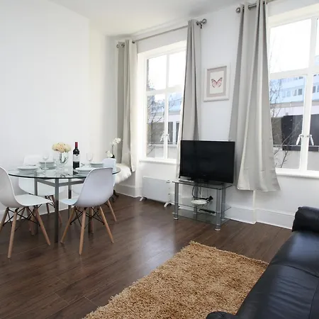 Regents Park Central Apartman
