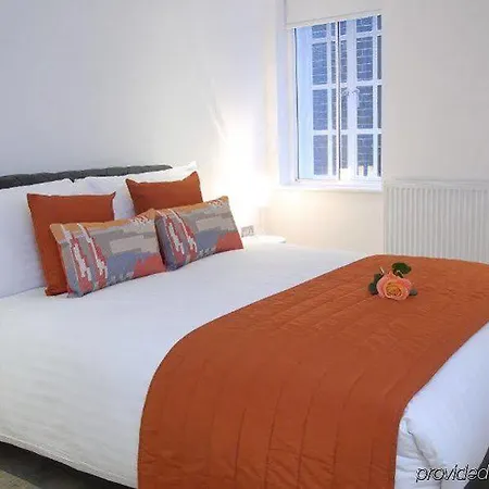 Smart Spitalfields Apartment