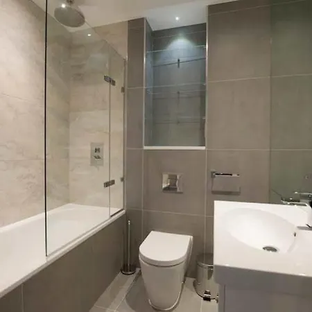 Saco London Bridge - Se1 Richmond (Greater London)