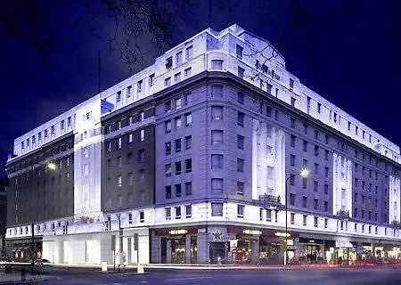 The Cumberland, Отель