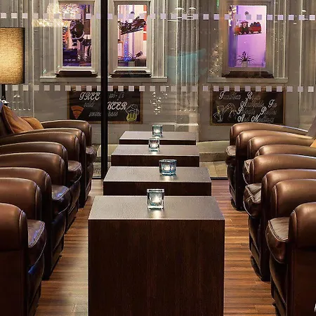 One London-tower Hill Hotel