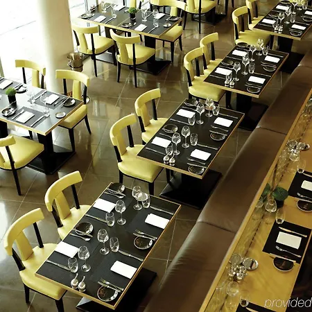 Crowne Plaza Battersea Hotel 4*
