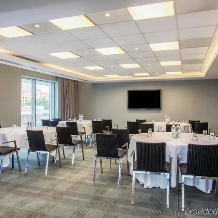 Hotel Crowne Plaza Battersea