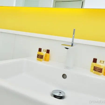 Axiom Park Appart hôtel 4*