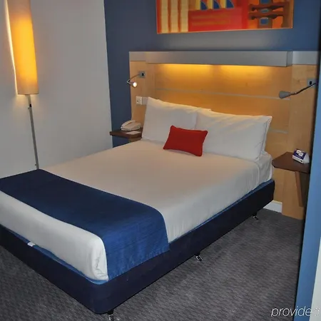 Express London By Ihg 3*