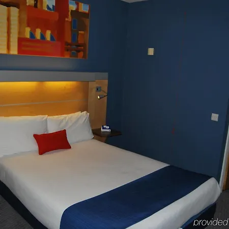 Express London By Ihg Hotel