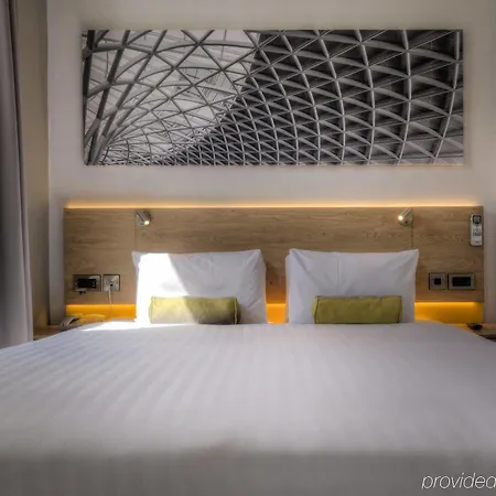 Comfort & Kings Cross St. Pancras 런던