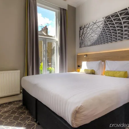 호텔 Comfort & Kings Cross St. Pancras 런던