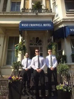 Отель West Cromwell 2*