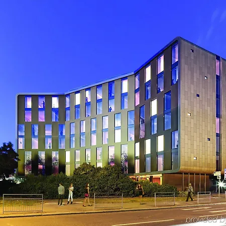 Park Grand Heathrow Hotel Hounslow