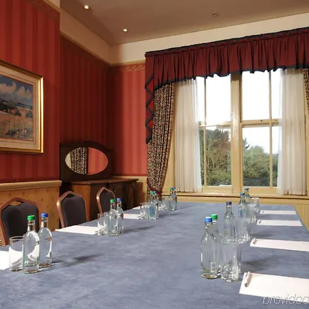 Coulsdon Manor And Golf Club *