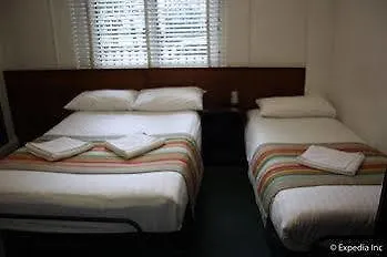 Hotel Howard Winchester