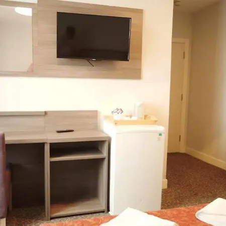 Bed & Breakfast Comfotel Prpl Londra