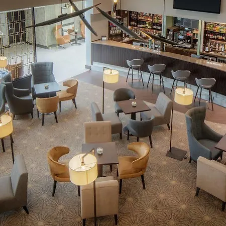 Hotel Doubletree By Hilton London Heathrow Airport