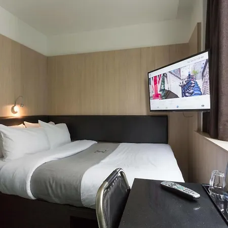 The Z Victoria Hotel London