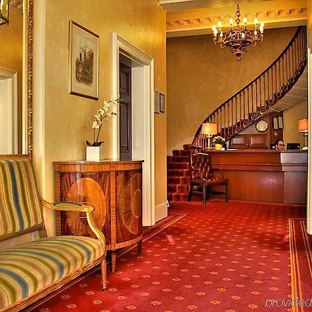 Hotel The Diplomat 3*