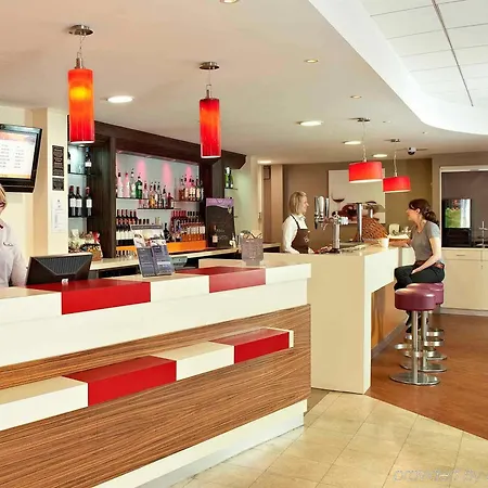 Ibis London Barking 3*
