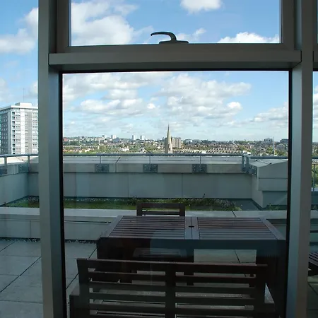Torquay House Hostel London
