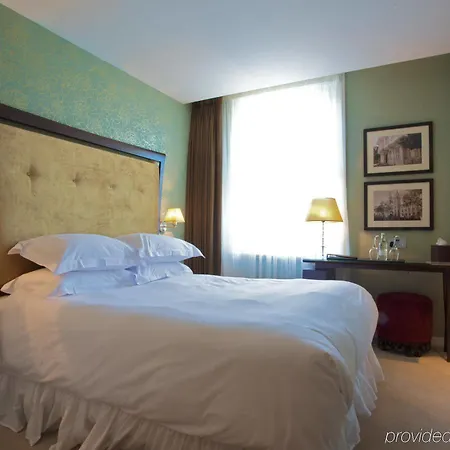 Otel Manchester Street 4*