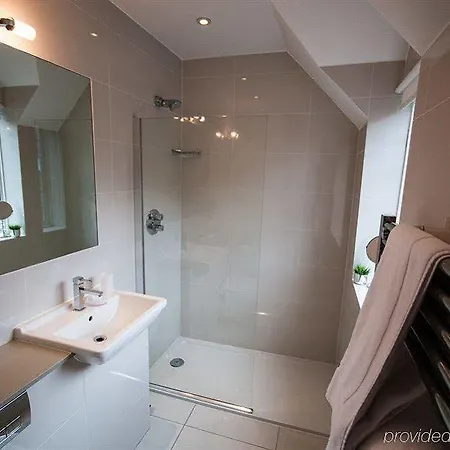 Hotel The Pillar London