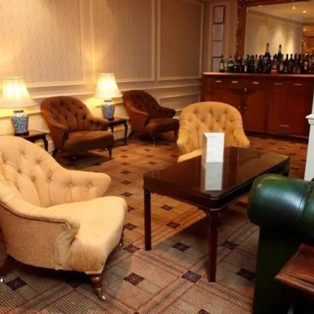 Park Lane Mews فندق 4*