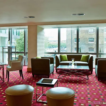 Marriott Canary Wharf 호텔