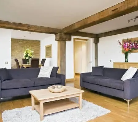 Gate House Apartments, Towerbridge London