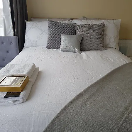 Hotel Kathleen House 3*