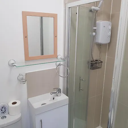Kathleen House Hotel 3*