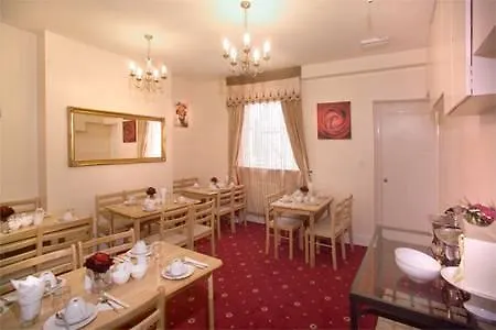 Abc Hyde Park 3*