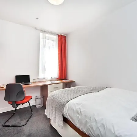 Student Haus Wembley