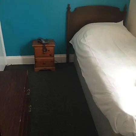 Mary Rose Hotel 2*