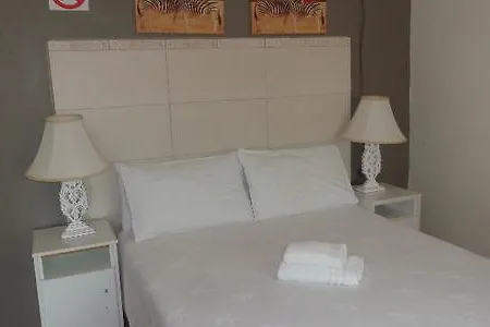 Roba Monakedi Guest Hotel Mmabatho