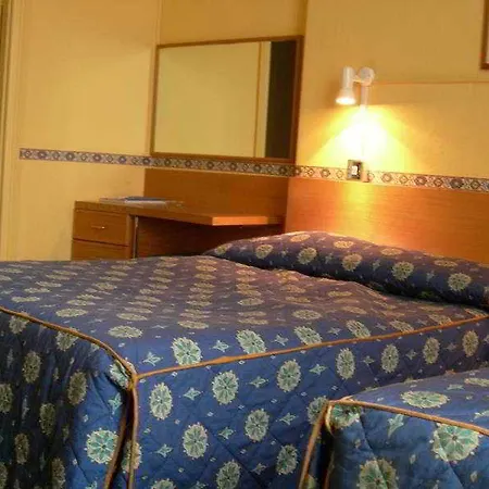 The Georgian Hotel 3*