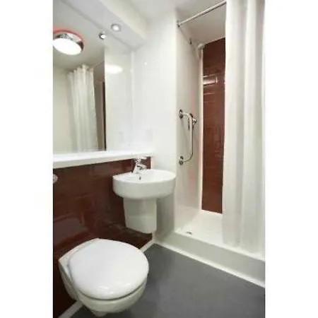 Travelodge Bethnal 3*