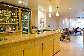 Hotel Travelodge London 3*