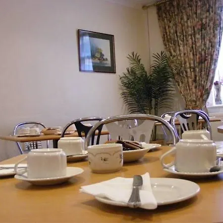 Blades Hotel 3*
