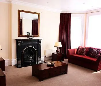 Glenlyn & 3* Barnet